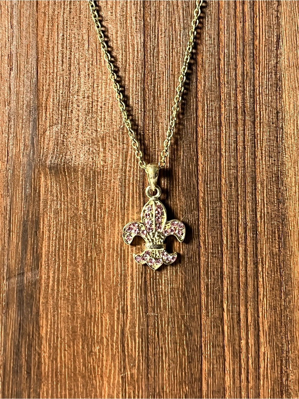 Cookie Lee Gold Tone Pink Rhinestone Fleur De Lis Necklace